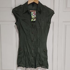 Fang Olive Green Utility Button Down Top – Size Small (NWT)